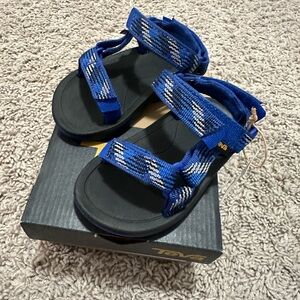 Teva sandals, toddler size 5